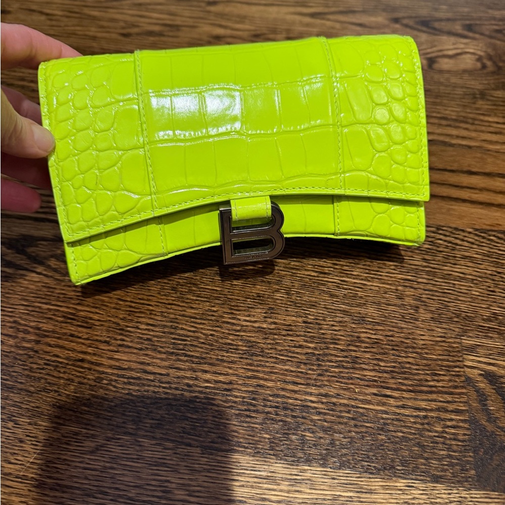 Balenciaga Neon Green Croc-Embossed Clutch - Picture 2 of 3